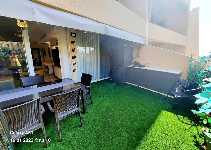 Sea View Suites - דירות נופש עם מקלט