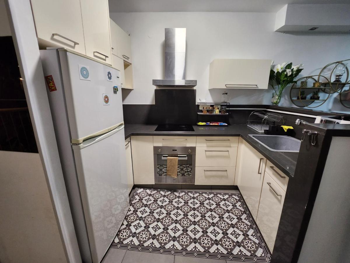 Apartment Sea View - נופש עם מקלט Caesarea
